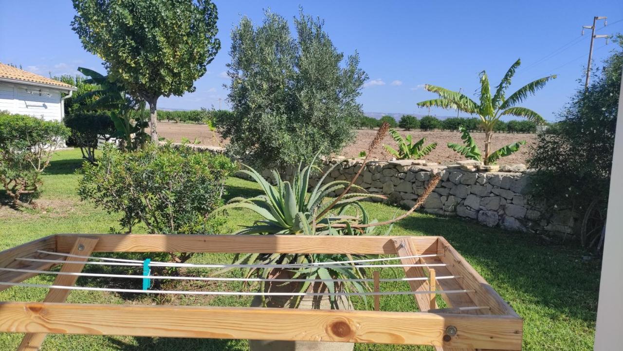 Вілла Le Zagare Di Vendicari Lido di Noto Екстер'єр фото